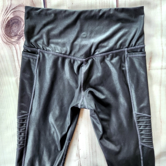 Athleta "Inclination Moto Tight" High Rise Legging Black Textured Women's Size S - Picture 6 of 10